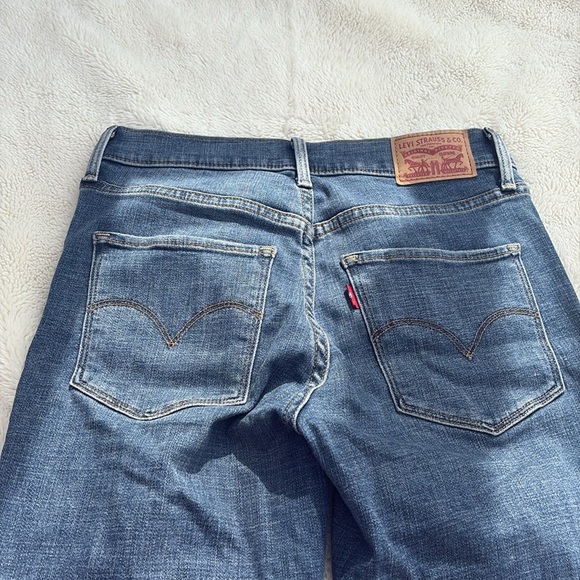 Levi’s 311 Shaping Skinny Jeans Size 26 | High Rise Slimming Stretch Denim - Picture 8 of 11